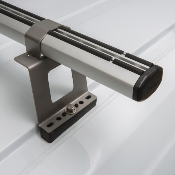 TopSystem Set ProSafe Nissan Interstar 24 4 Querträger – Bild 2